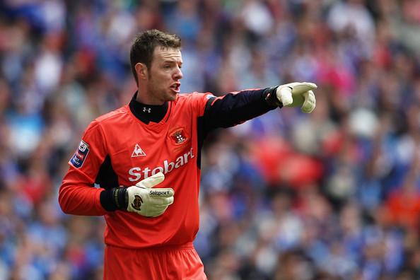 More information about "Notts County sign former Rotherham goalkeeper Adam Collin"