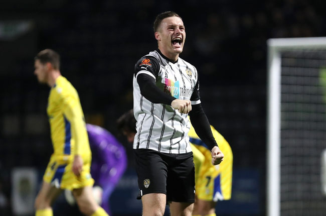 More information about "Notts County Manager Luke Williams Praises Striker Macaulay Langstaff for Scoring 30 Goals"