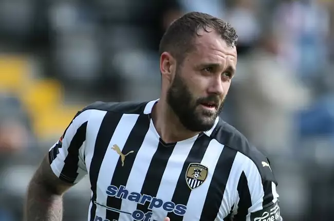 More information about "Connell Rawlinson Bids Emotional Farewell to Notts County Fans"